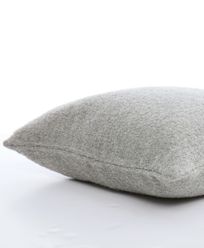 Maya Boucle Throw Pillow - Sefte
