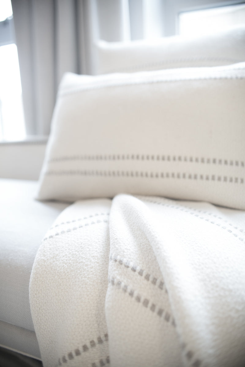 Sefte + The Huntress Dido Throw
