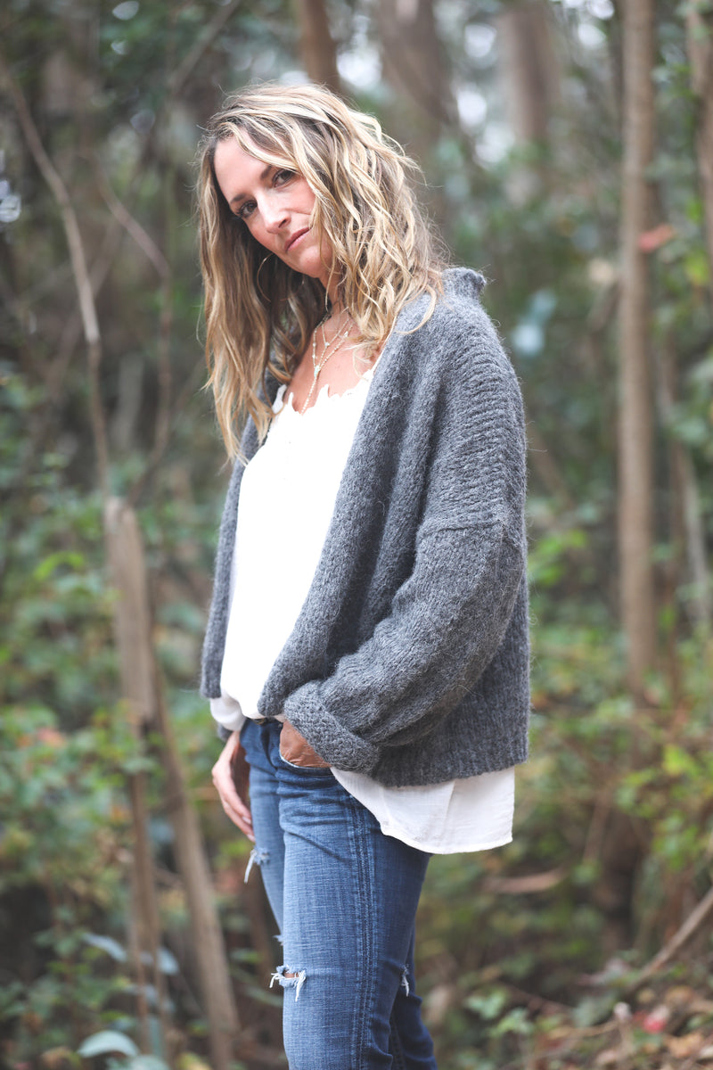Nuna Cardigan in Charcoal - Sefte